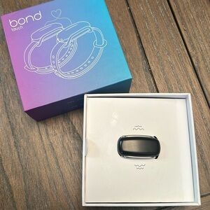 Bond Touch Bracelet | Long Distance Vibrating Bracelet